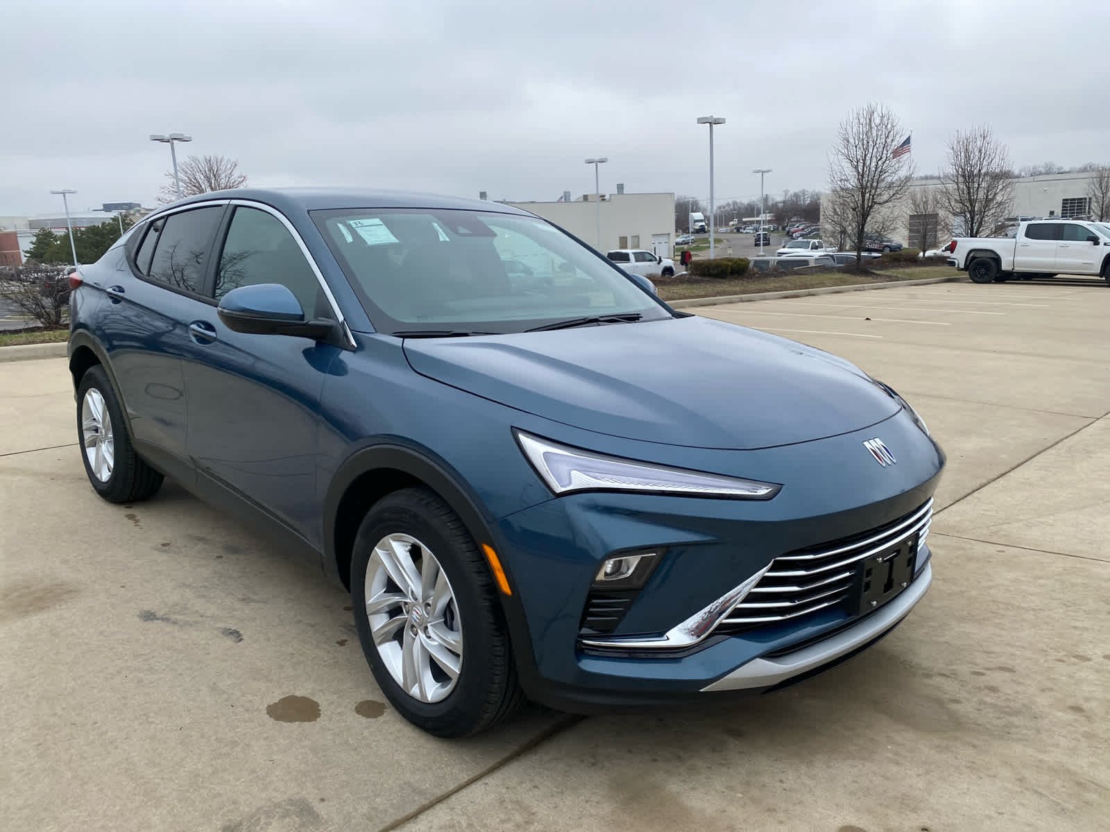 New 2026 Ocean Blue Metallic Buick Preferred image 4