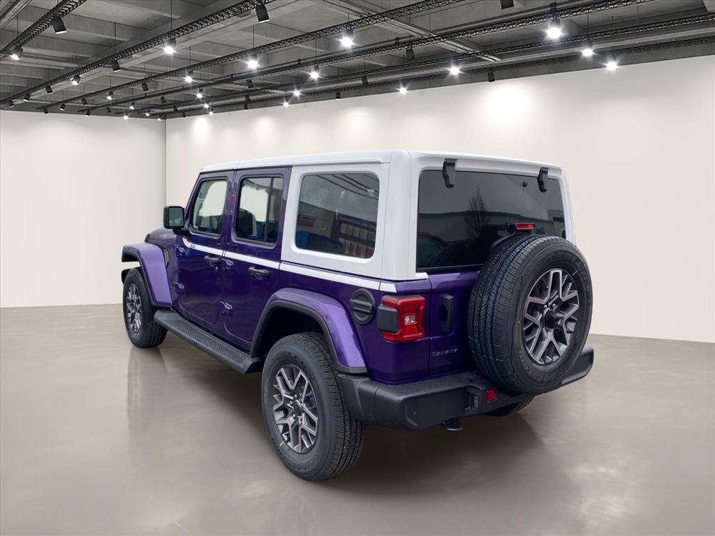 New 2026 Reign Exterior Paint Jeep Sahara image 3