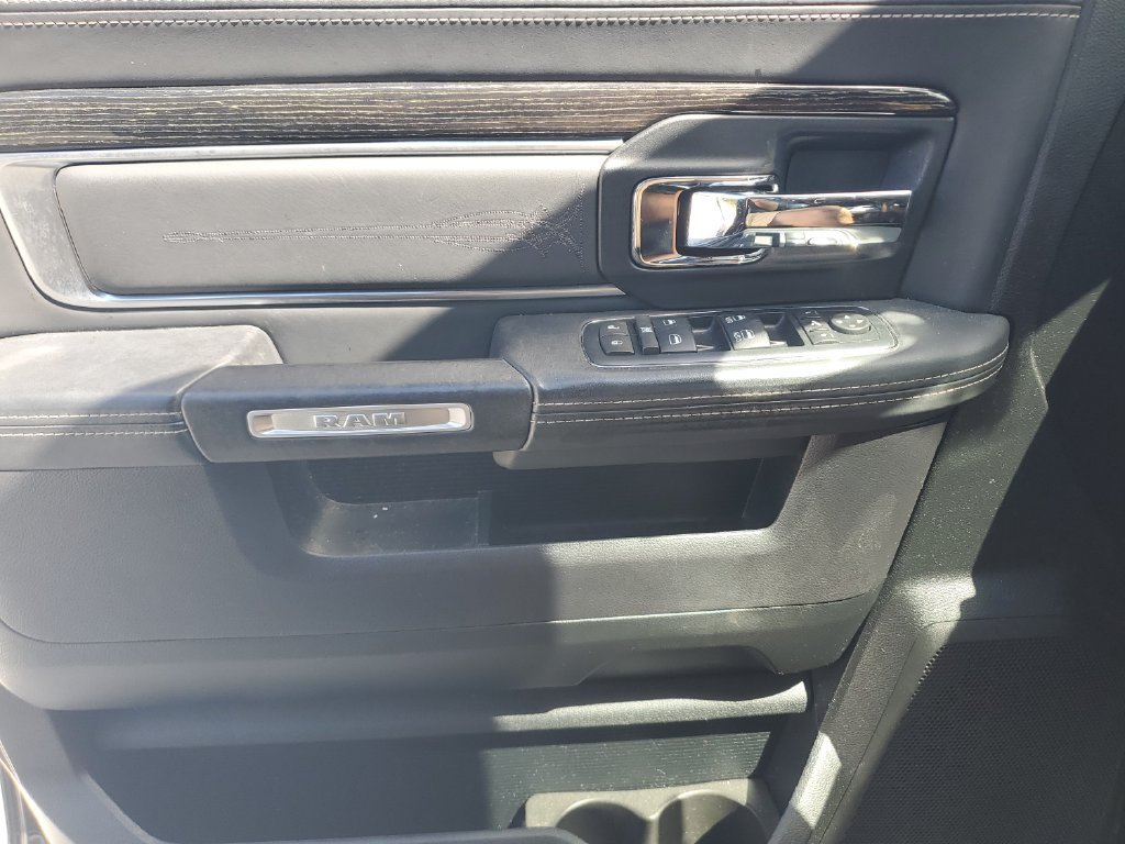 Used 2016 Black Ram Laramie Longhorn image 19