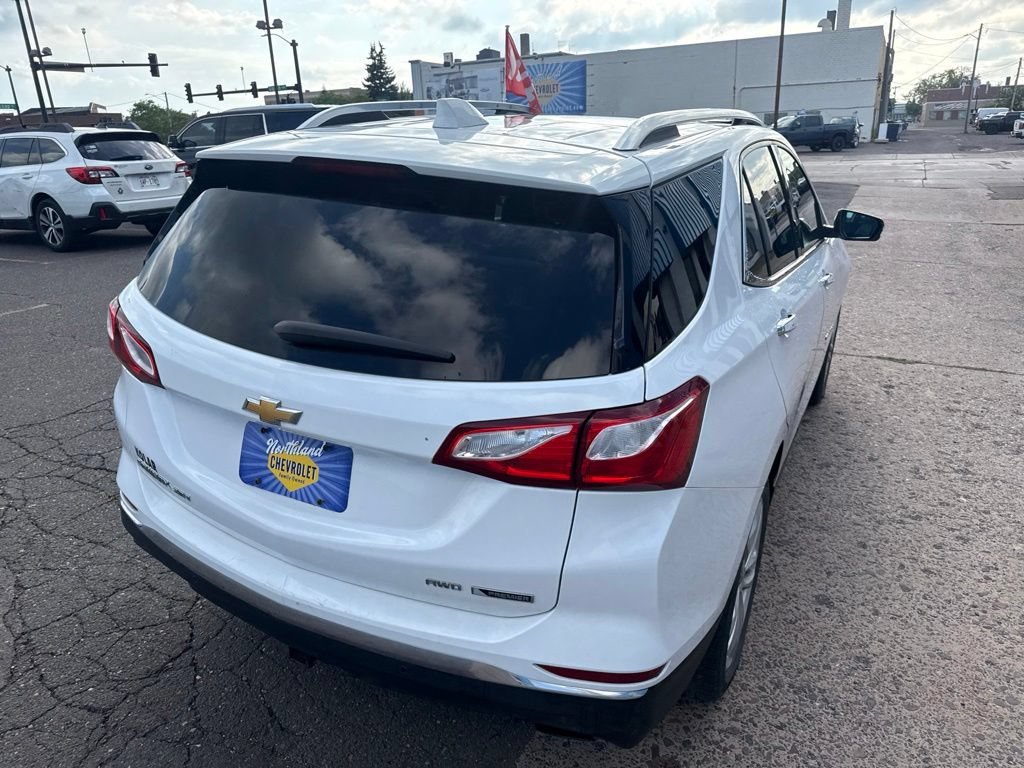 Used 2018 SUMMIT WHITE Chevrolet Premier image 14