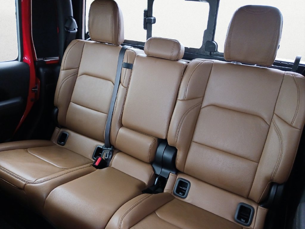 Used 2020 Red Jeep Rubicon image 9