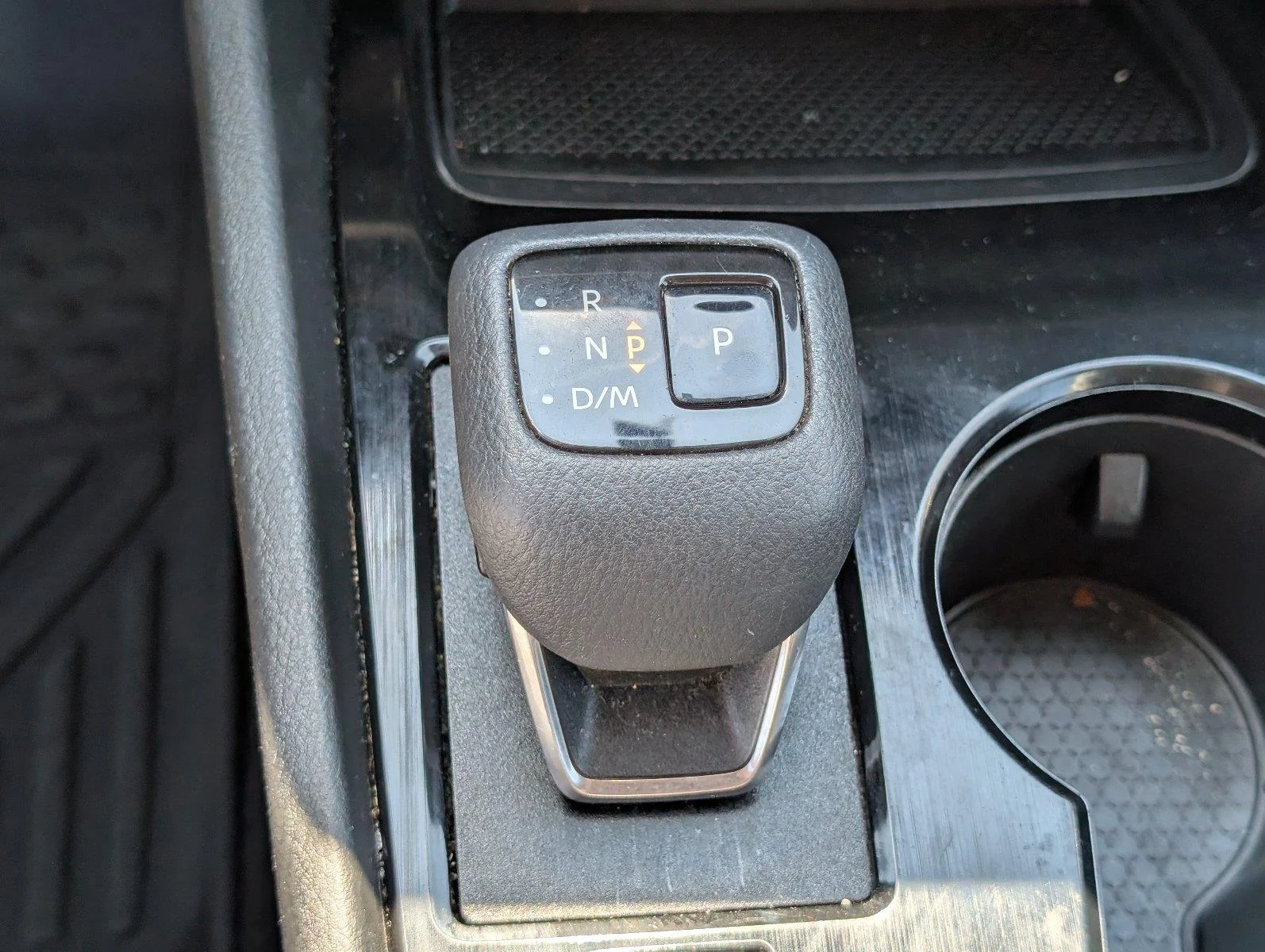Used 2021 Pearl White Tricoat Nissan SV image 26