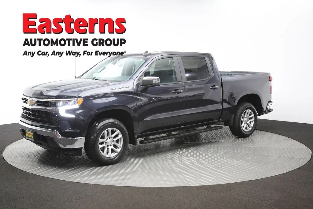 Used 2022 Gray Chevrolet LT image 56