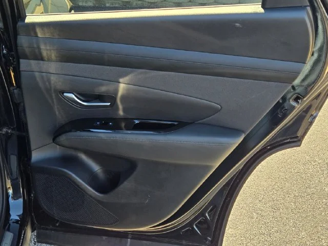 Used 2025 Black Hyundai Limited image 7