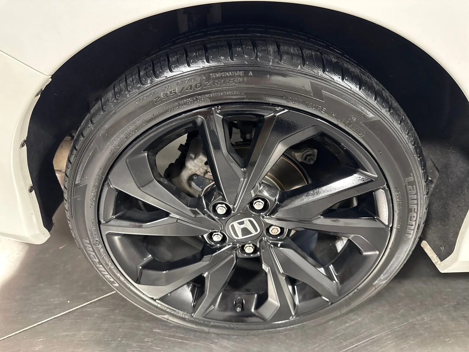Used 2019 White Orchid Pearl Honda Sport image 13