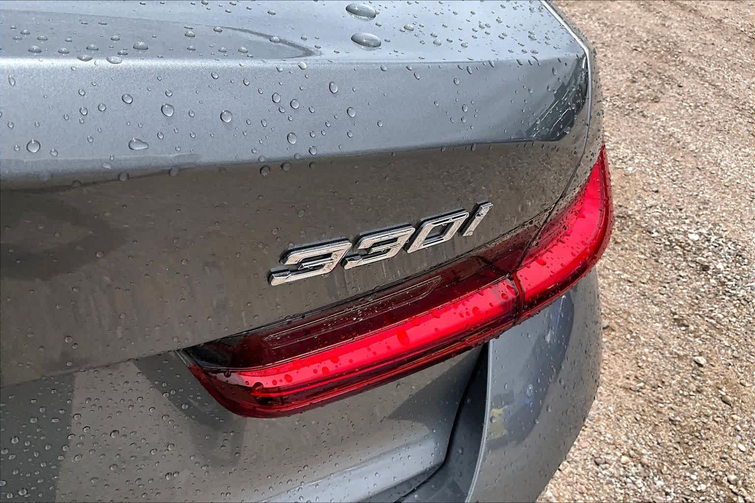 Used 2024 Skyscraper Grey Metallic BMW 330i image 8