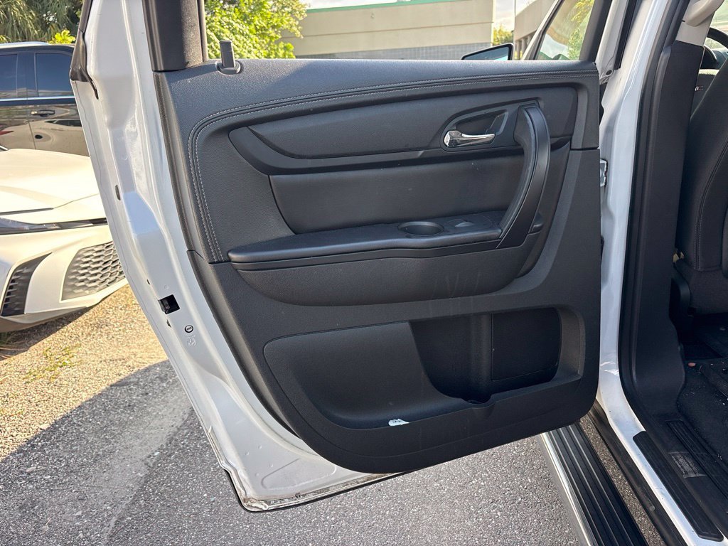 Used 2016 White GMC SLE-2 image 14