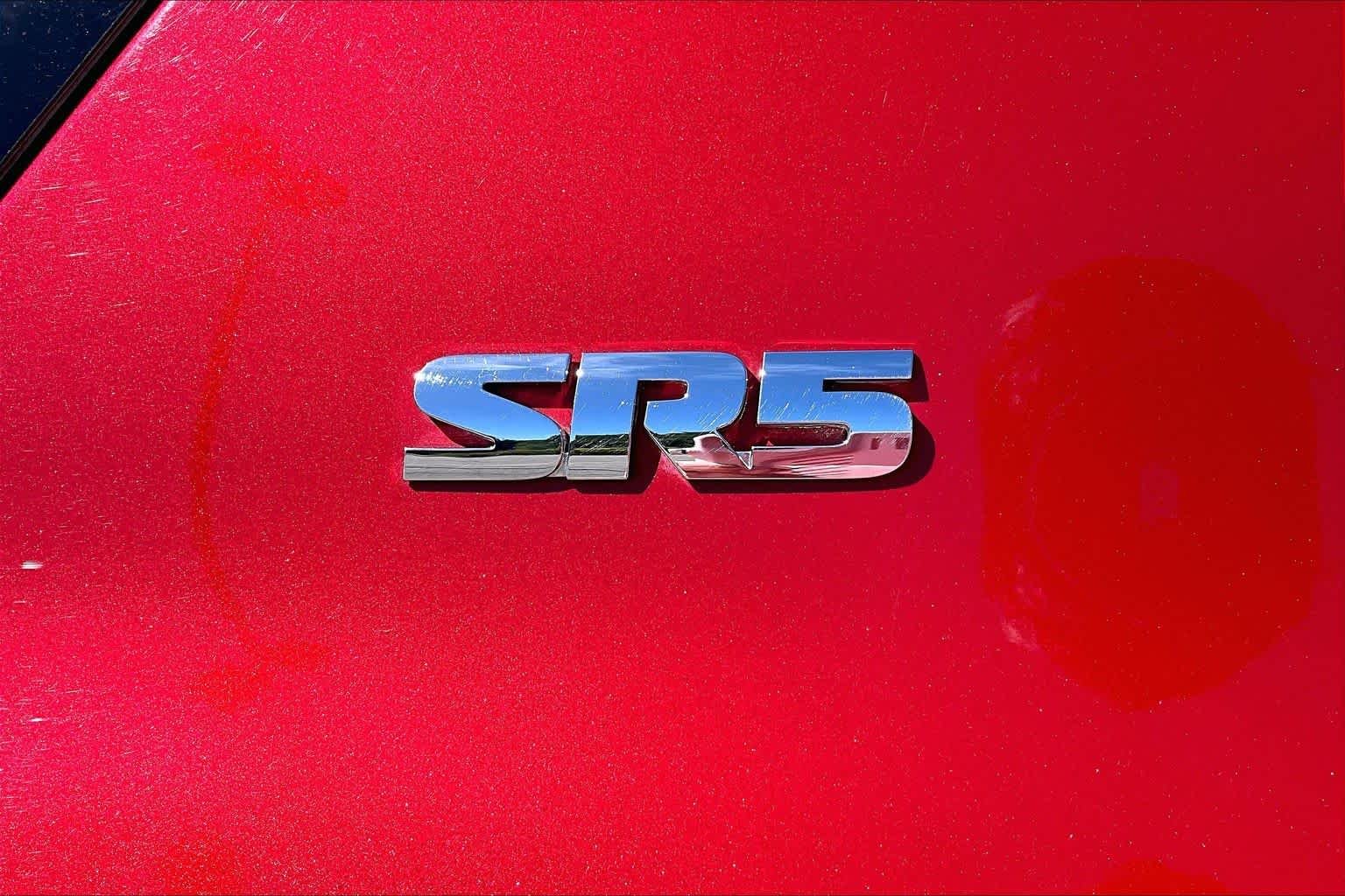 Certified Used 2016 Barcelona Red Metallic Toyota SR5 image 10