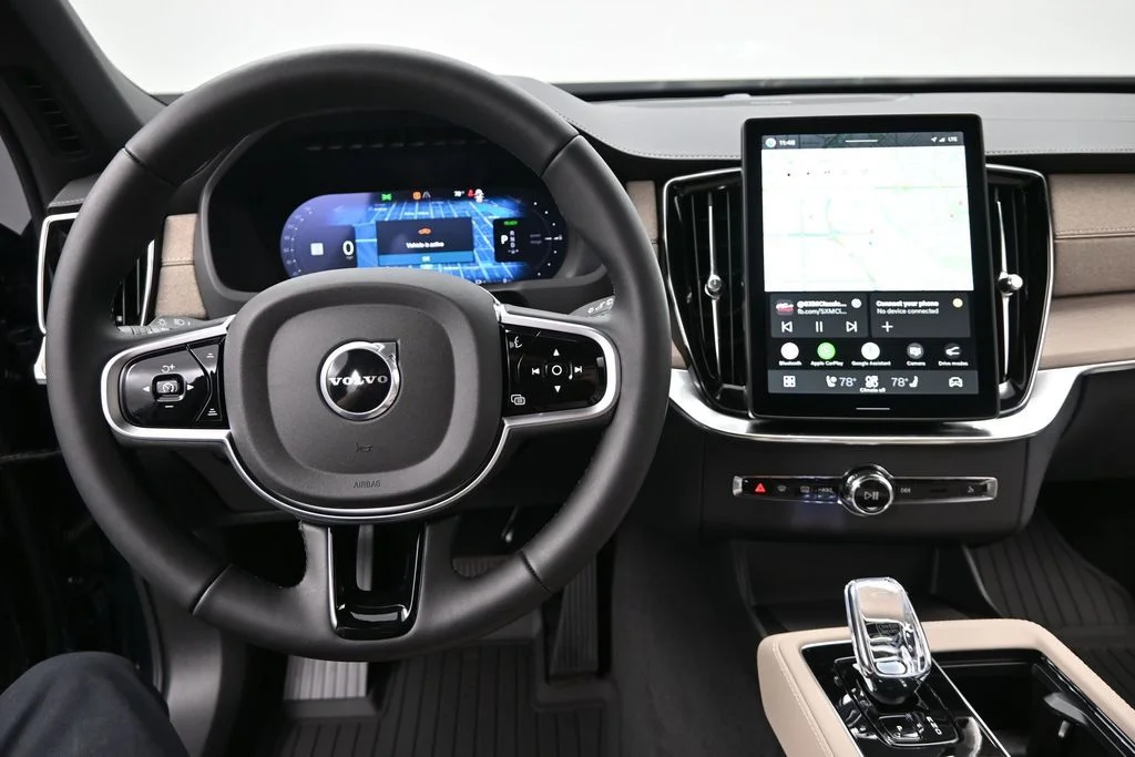 New 2026 Denim Blue Volvo T8 Plus image 11