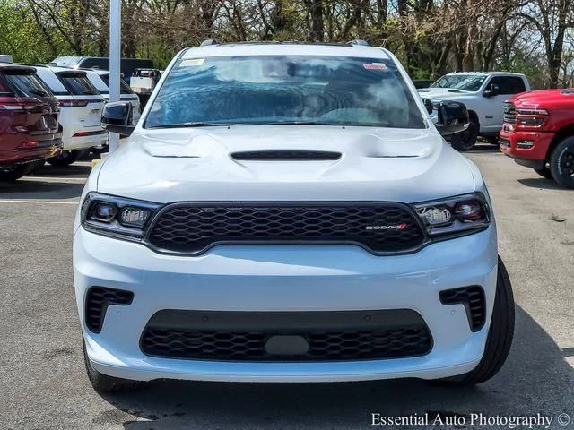 New 2026 White Knuckle Clear-Coat Exterior Paint Dodge GT Plus image 4