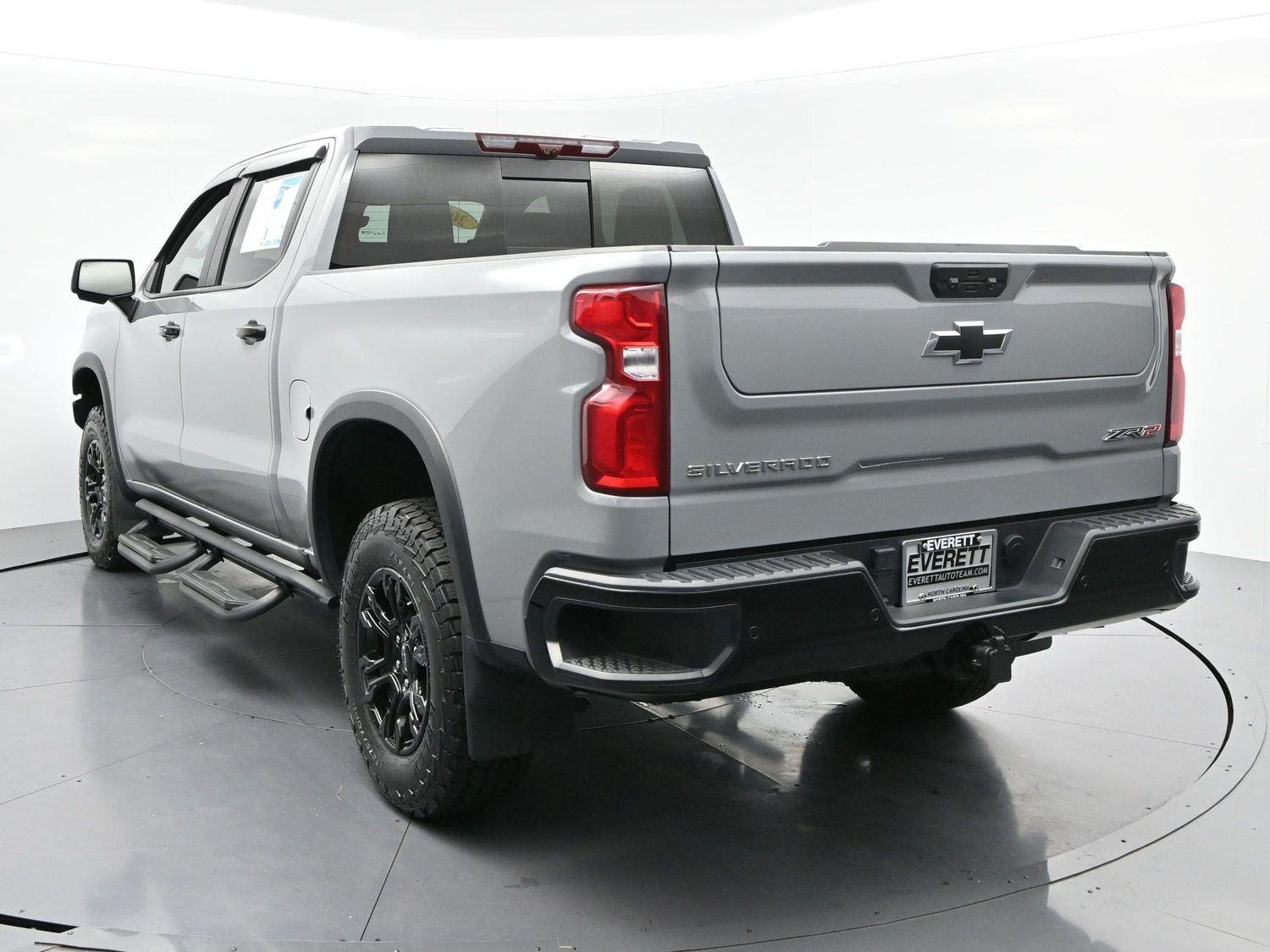 Used 2025 Slate Gray Metallic Chevrolet ZR2 image 5