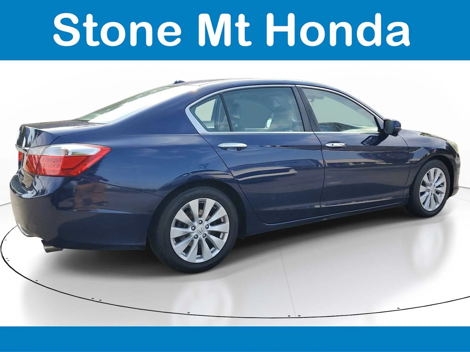 Used 2015 Obsidian Blue Pearl Honda EX-L image 6