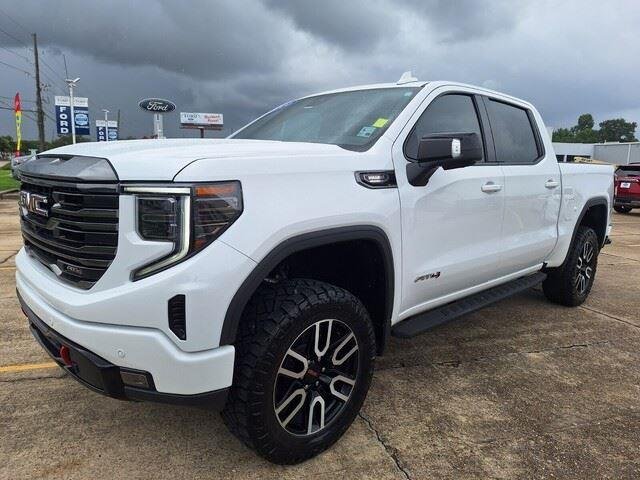 Used 2023 Summit White GMC AT4 image 9