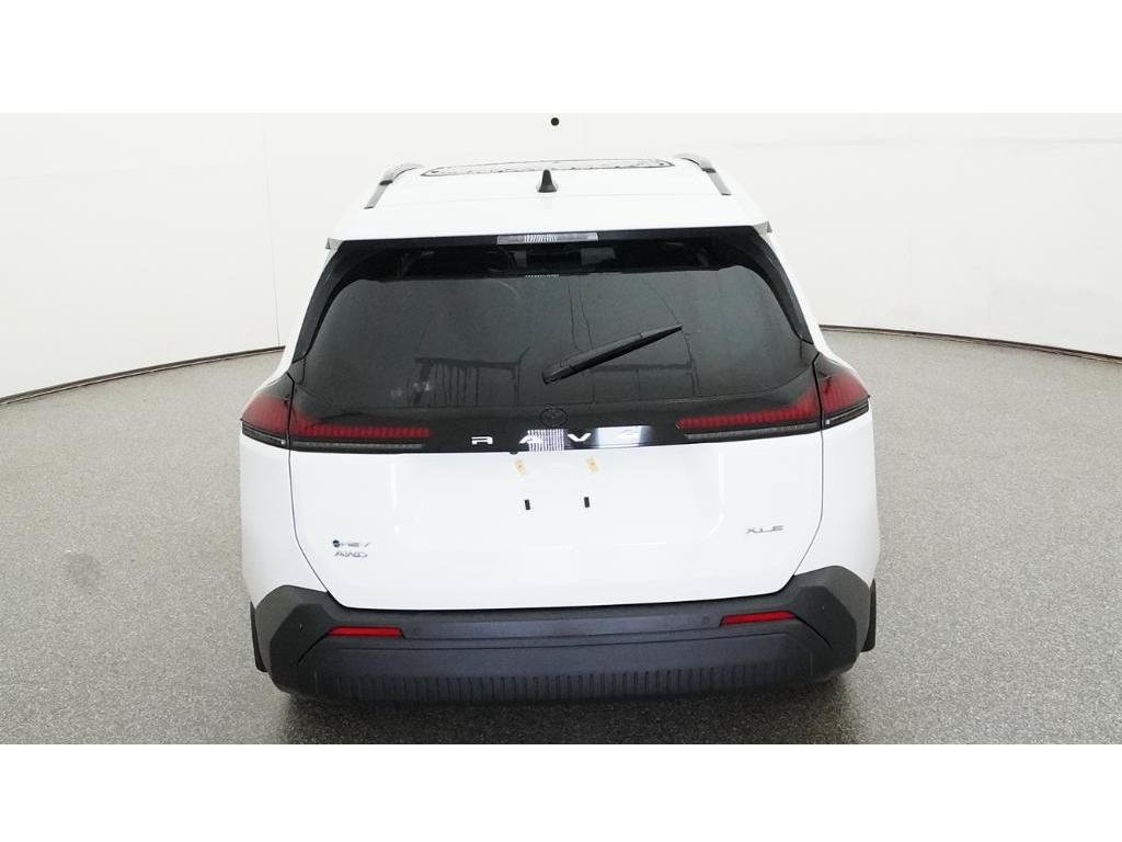 New 2026 Ice Toyota XLE Premium image 7
