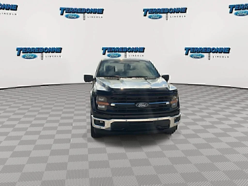 New 2026 Agate Black Metallic Ford XLT image 3