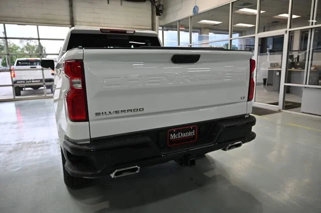 New 2026 Summit White Chevrolet LT Trail Boss image 6