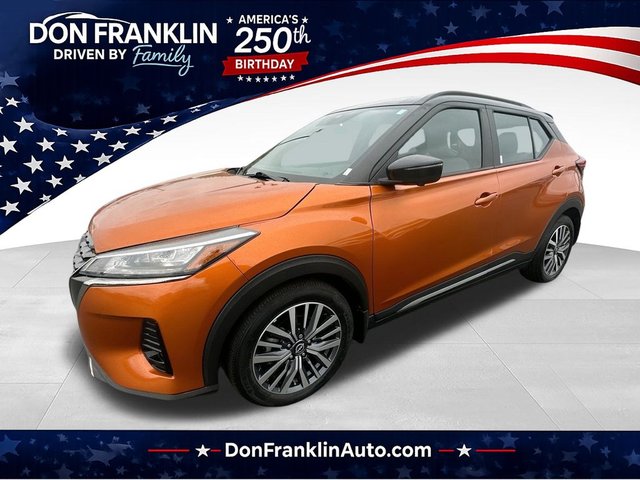 2023 Nissan Kicks SR