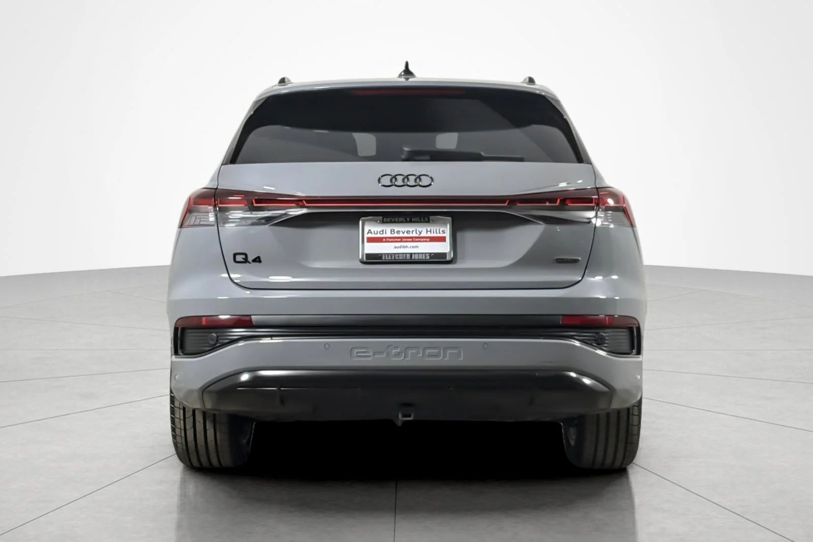 Used 2023 Pebble Gray Audi Premium Plus 50 quattro image 4