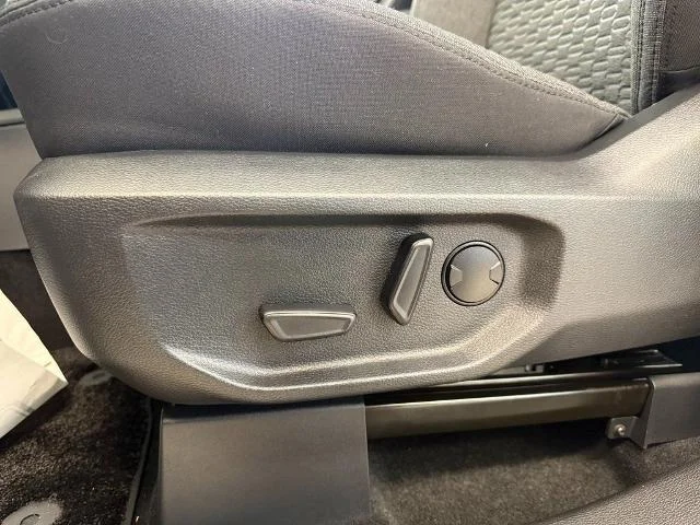 New 2025 Marsh Gray Ford XLT image 42