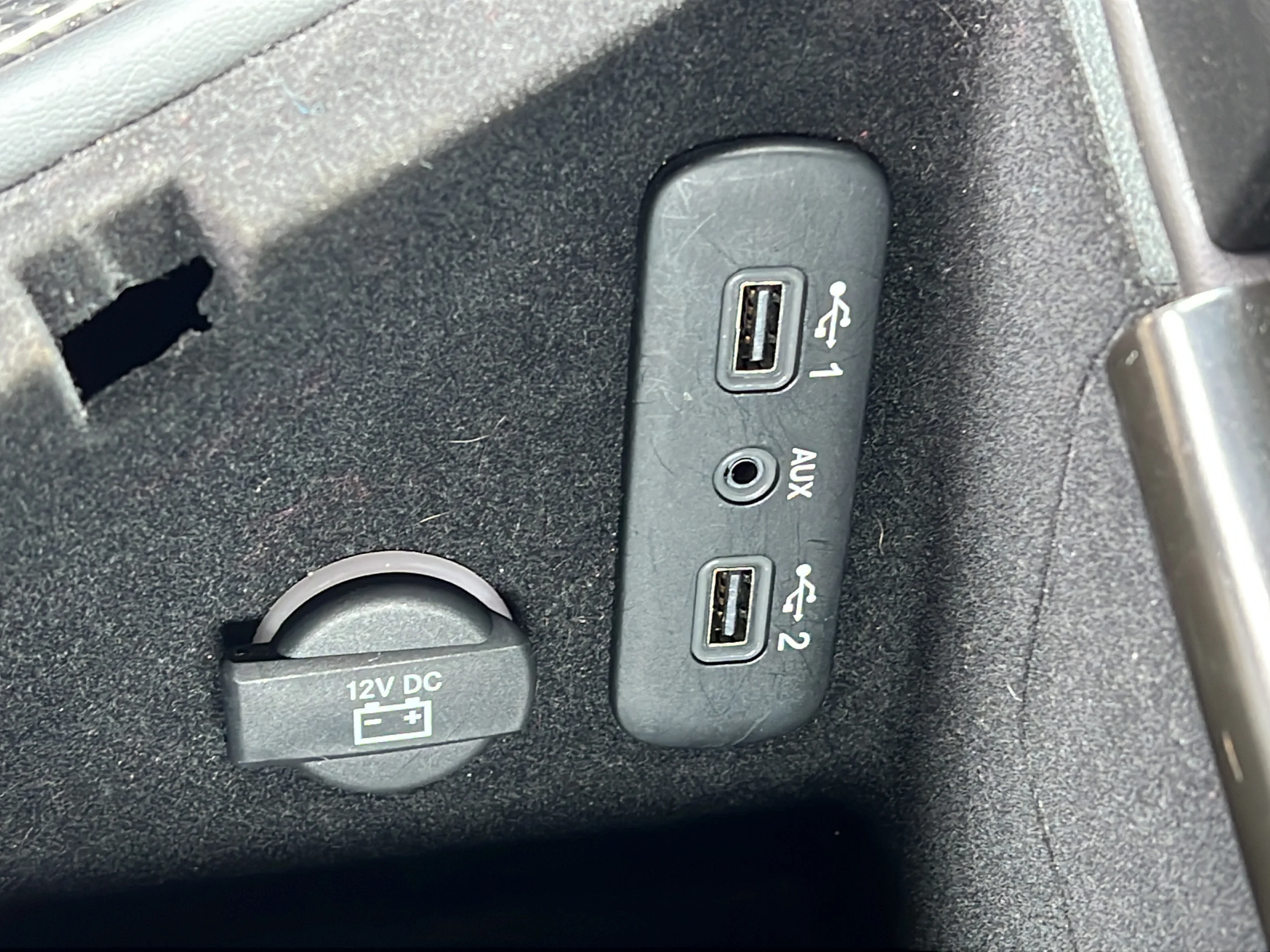 Used 2020 Torred Clearcoat Dodge R/T image 15
