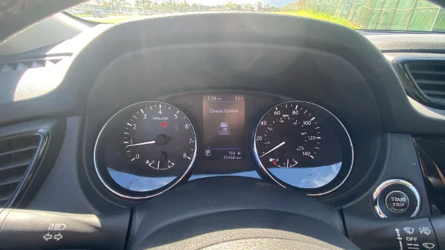 Used 2020 White Nissan SV image 19
