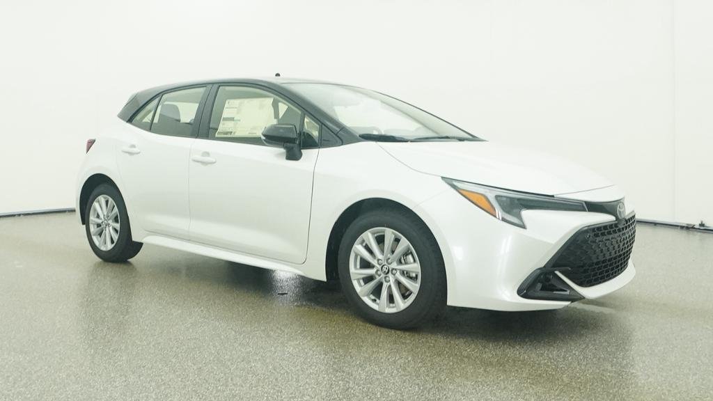 New 2027 Wind Chill Pearl with Black roof Toyota SE image 9