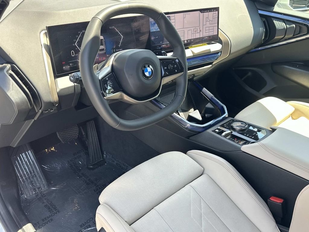 Used 2025 Alpine White BMW 30 xDrive image 2