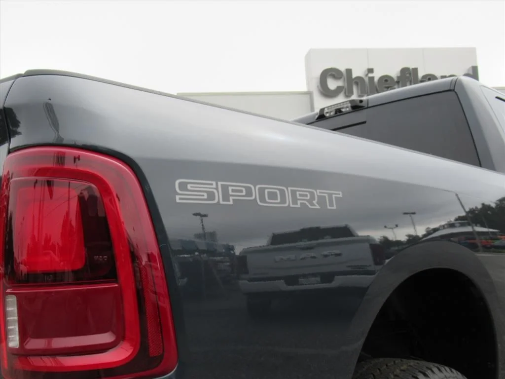 2026 RAM 2500 Laramie - Photo 11