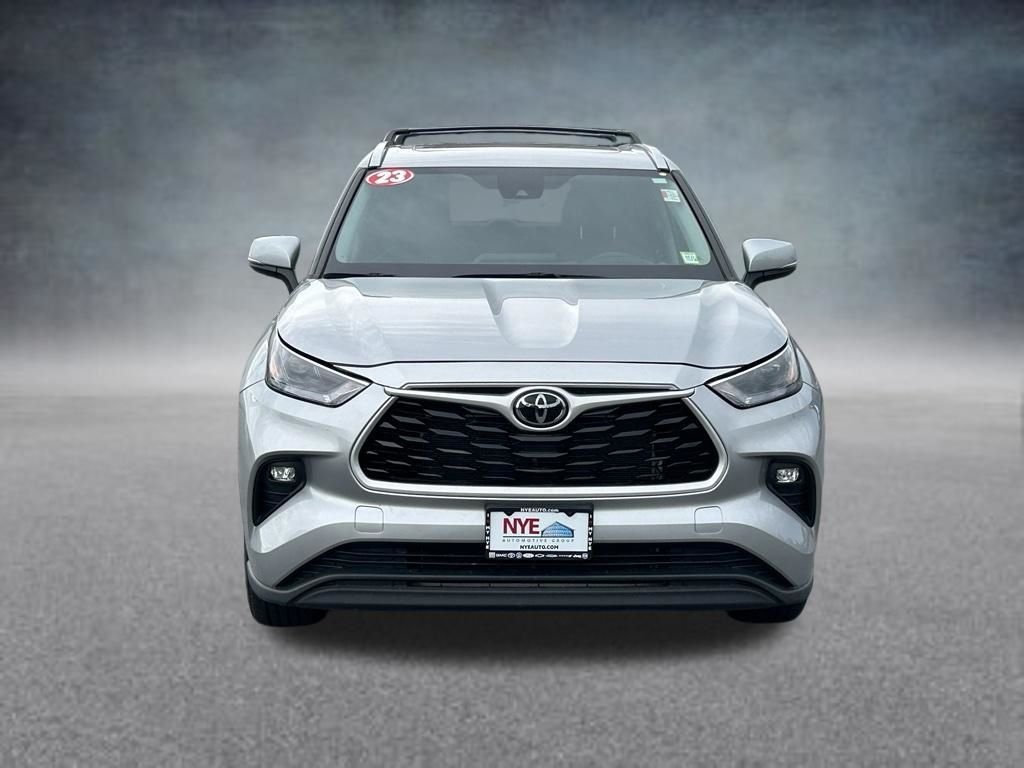 2023 Toyota Highlander XLE - Photo 9