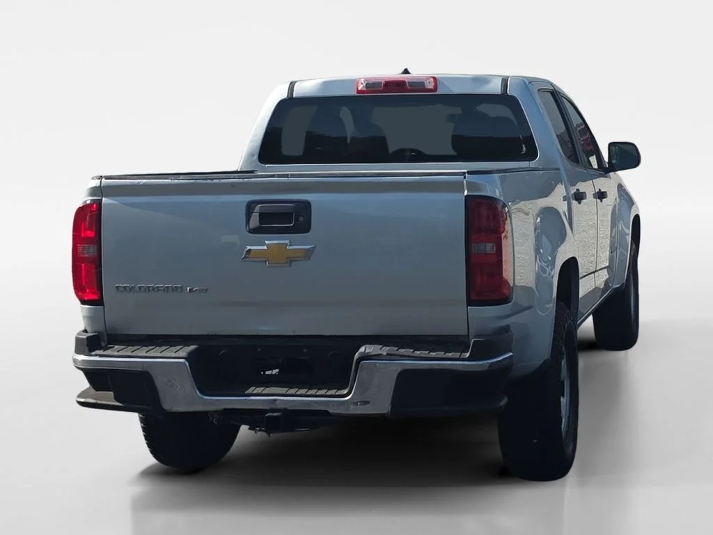 Used 2019 Silver Ice Metallic Chevrolet Work Truck image 8