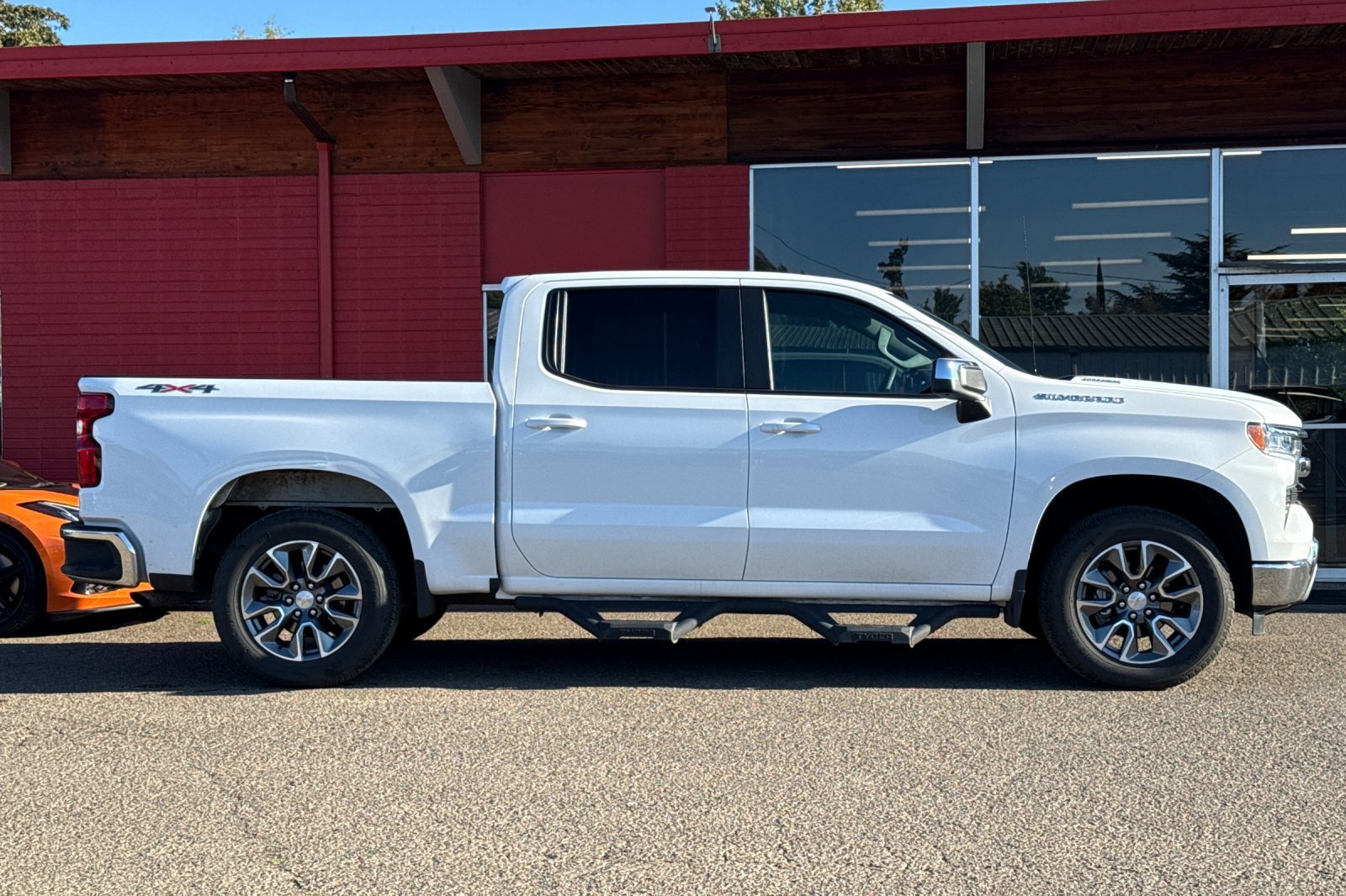 Used 2026 Summit White Chevrolet LT image 3