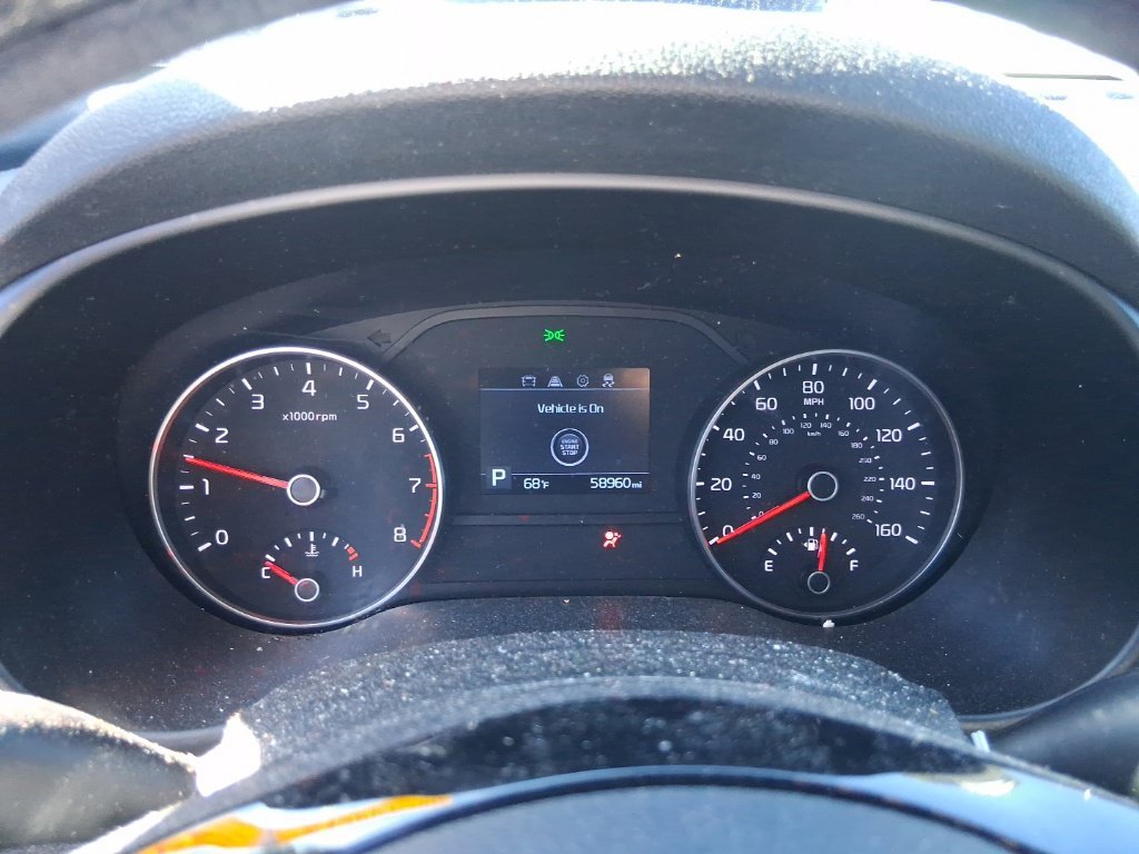 Used 2022 Red Kia Nightfall image 11