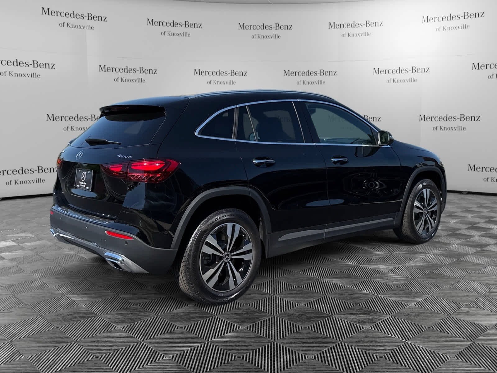 Used 2026 Night Black Mercedes-Benz GLA 250 image 5