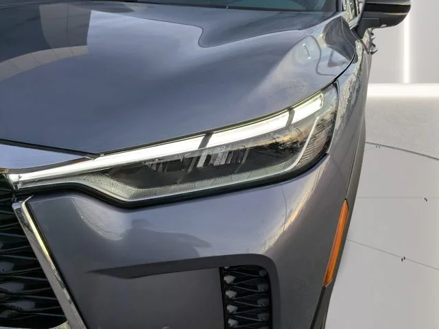 Used 2025 Blue INFINITI Autograph image 7