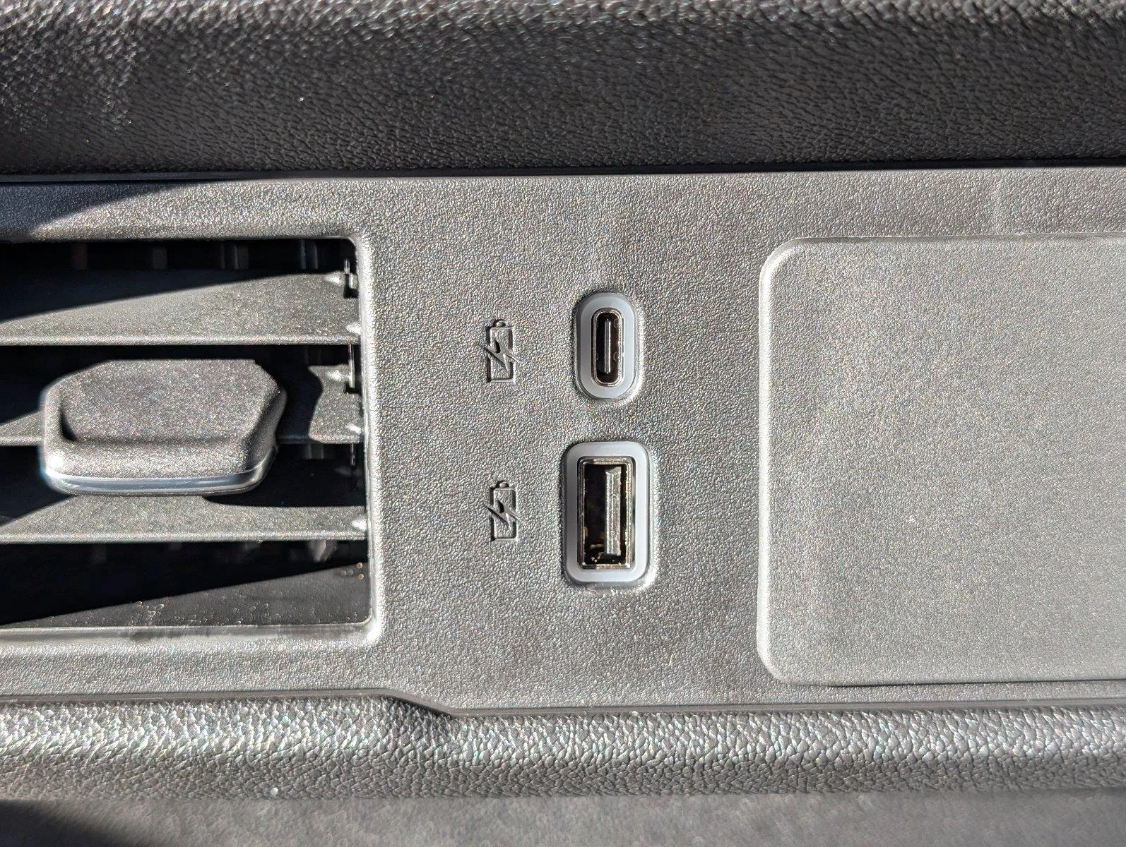 New 2026 Onyx Black GMC Pro image 33