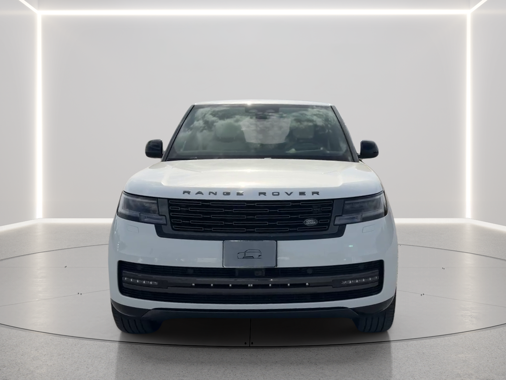 New 2026 Fuji White Land Rover SE image 2