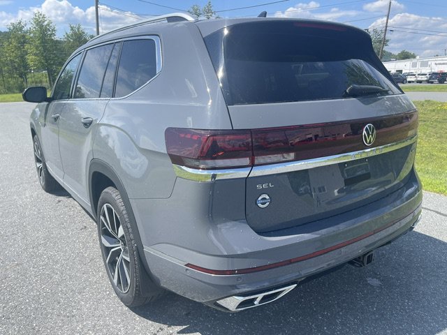 New 2026 Pure Gray Volkswagen 2.0T SEL Premium R-Line image 3