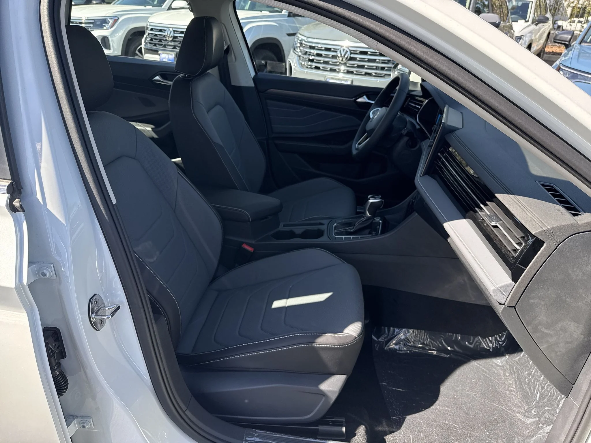 New 2026 Opal White Pearl Volkswagen SEL image 20