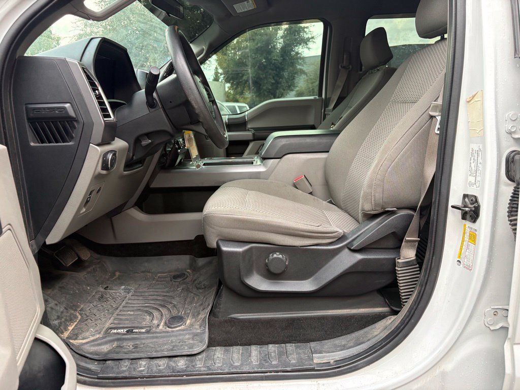Used 2015 White Ford XLT image 8