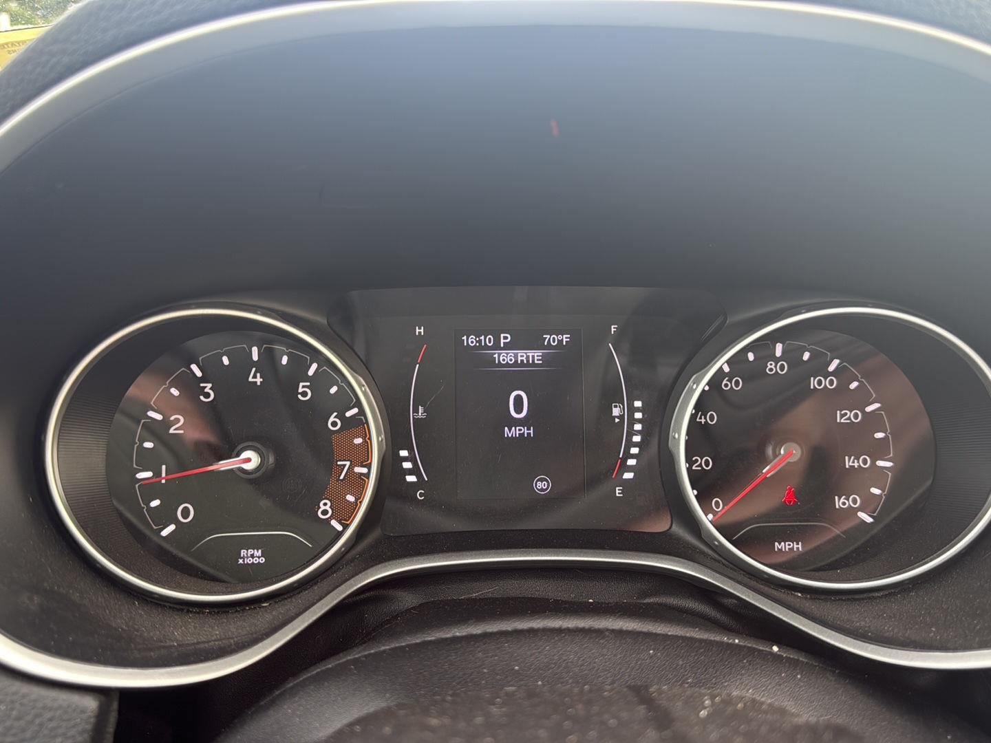 Used 2019 Jazz Blue Pearlcoat Jeep Latitude image 11