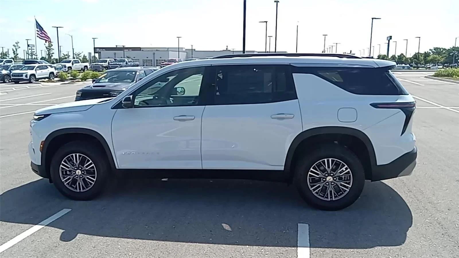 New 2026 Polar White Tricoat Chevrolet LT image 56