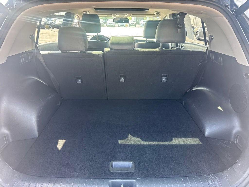Used 2021 Red Kia EX image 16