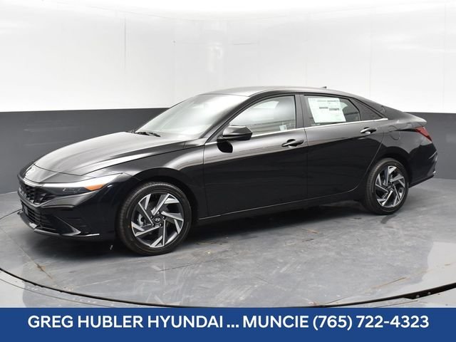 Used 2025 Black Hyundai SEL Convenience image 15