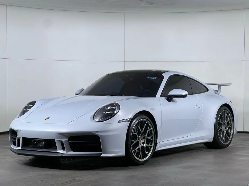 2025 Porsche 911