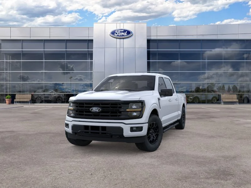 New 2026 Oxford White Ford XLT image 9