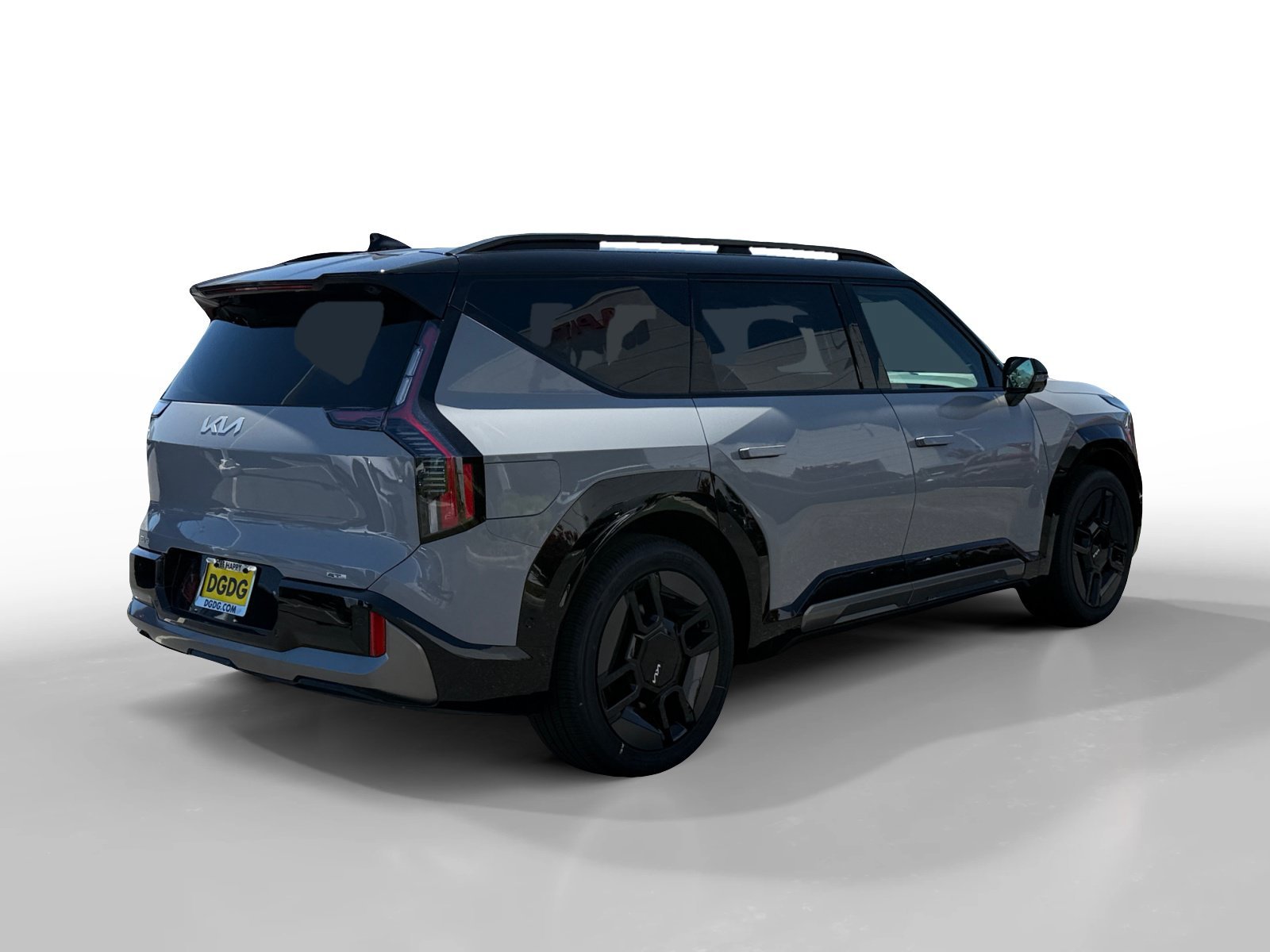 New 2026 Wolf Gray/Ebony Black Roof Kia GT-Line image 5