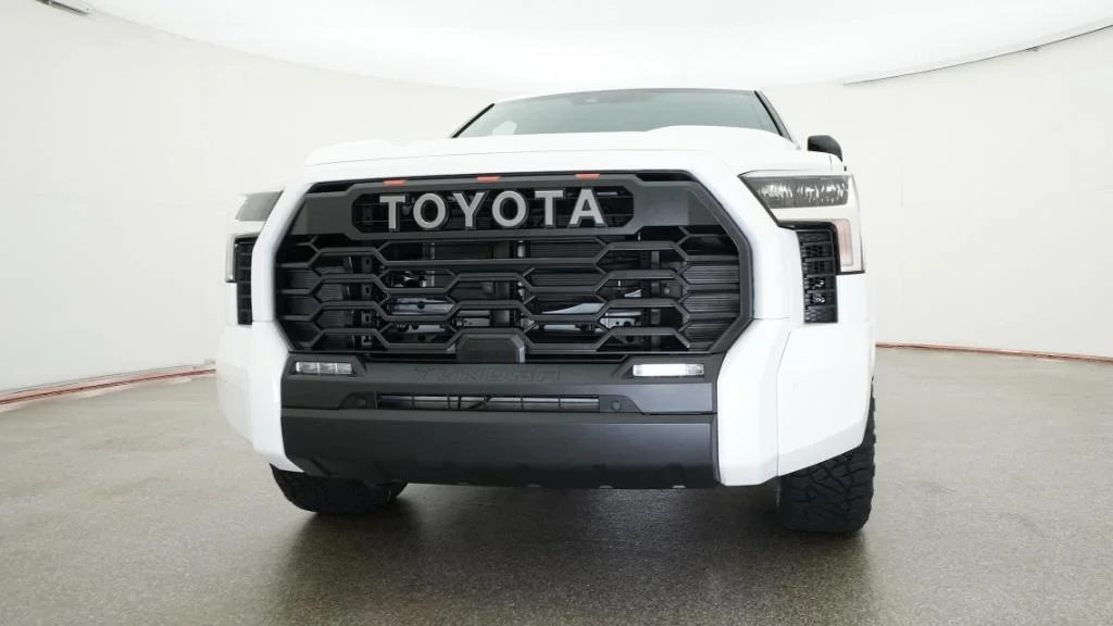 New 2026 Ice Cap Toyota SR5 image 9