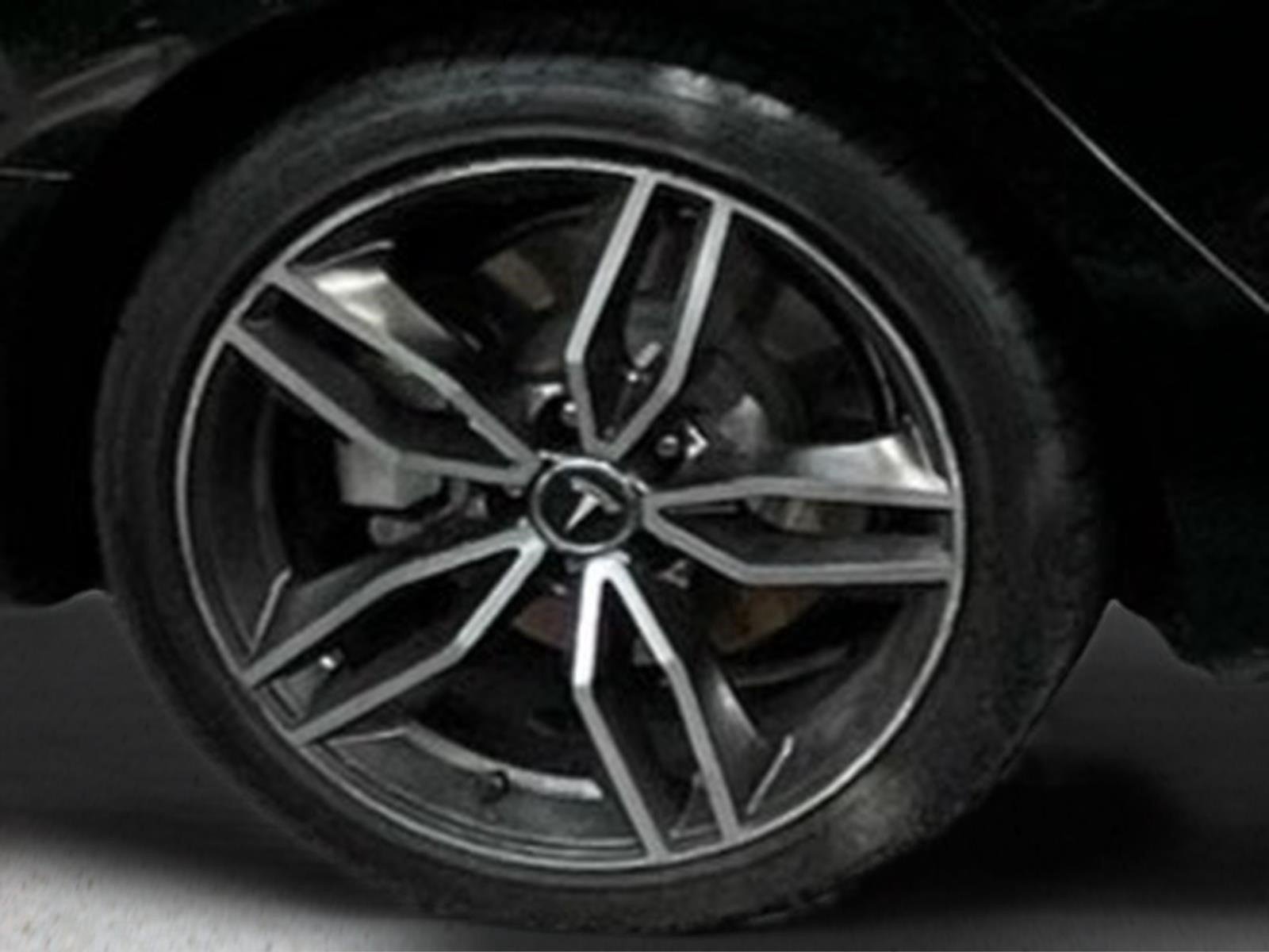 Used 2023  Tesla  image 25