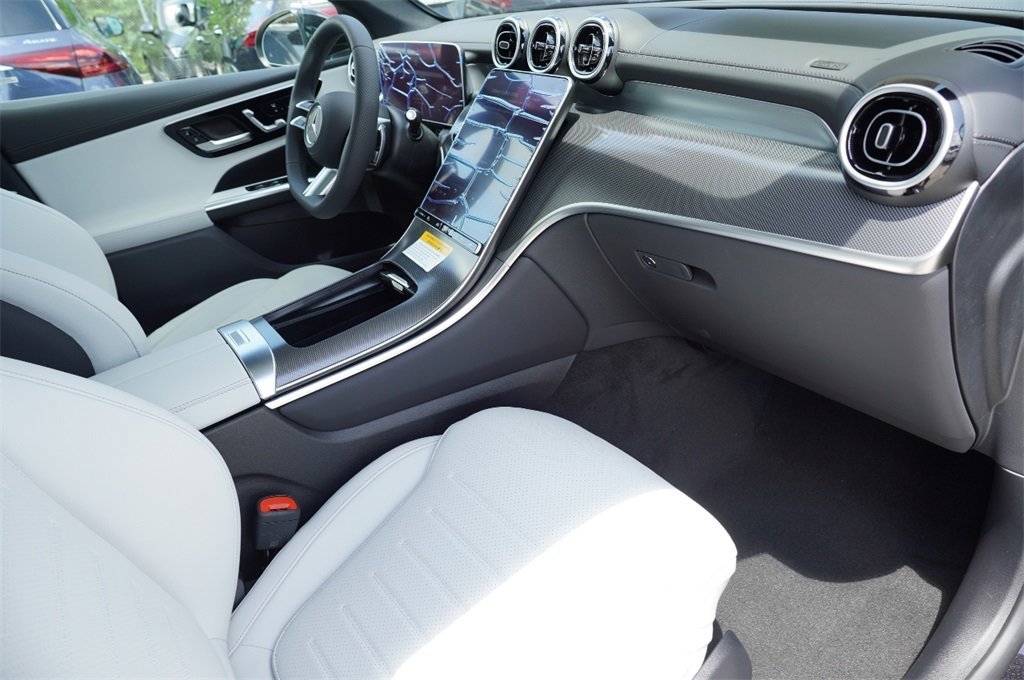 2026 Mercedes-Benz GLC Base - Photo 36