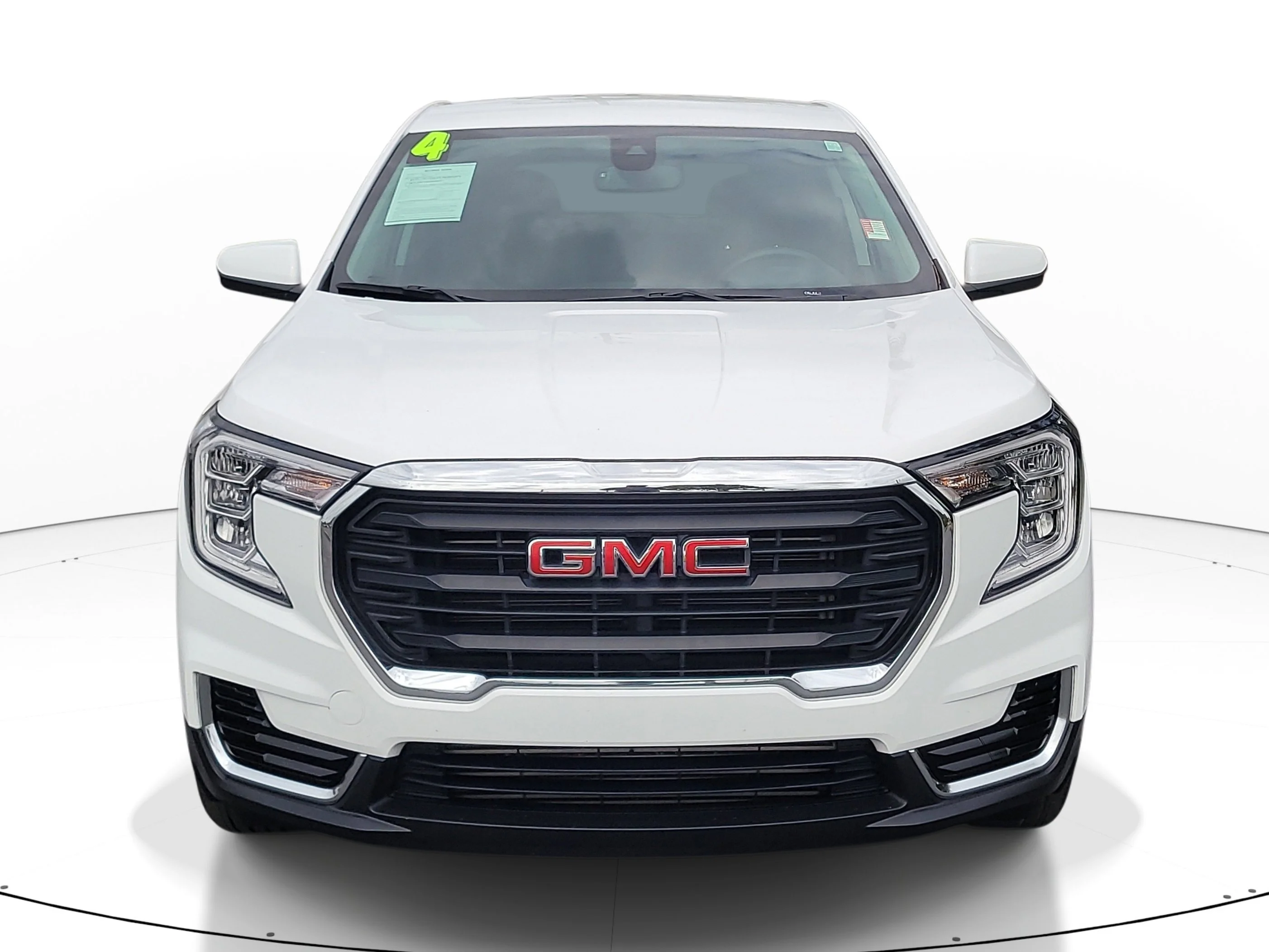 Used 2024 Summit White GMC SLE image 2